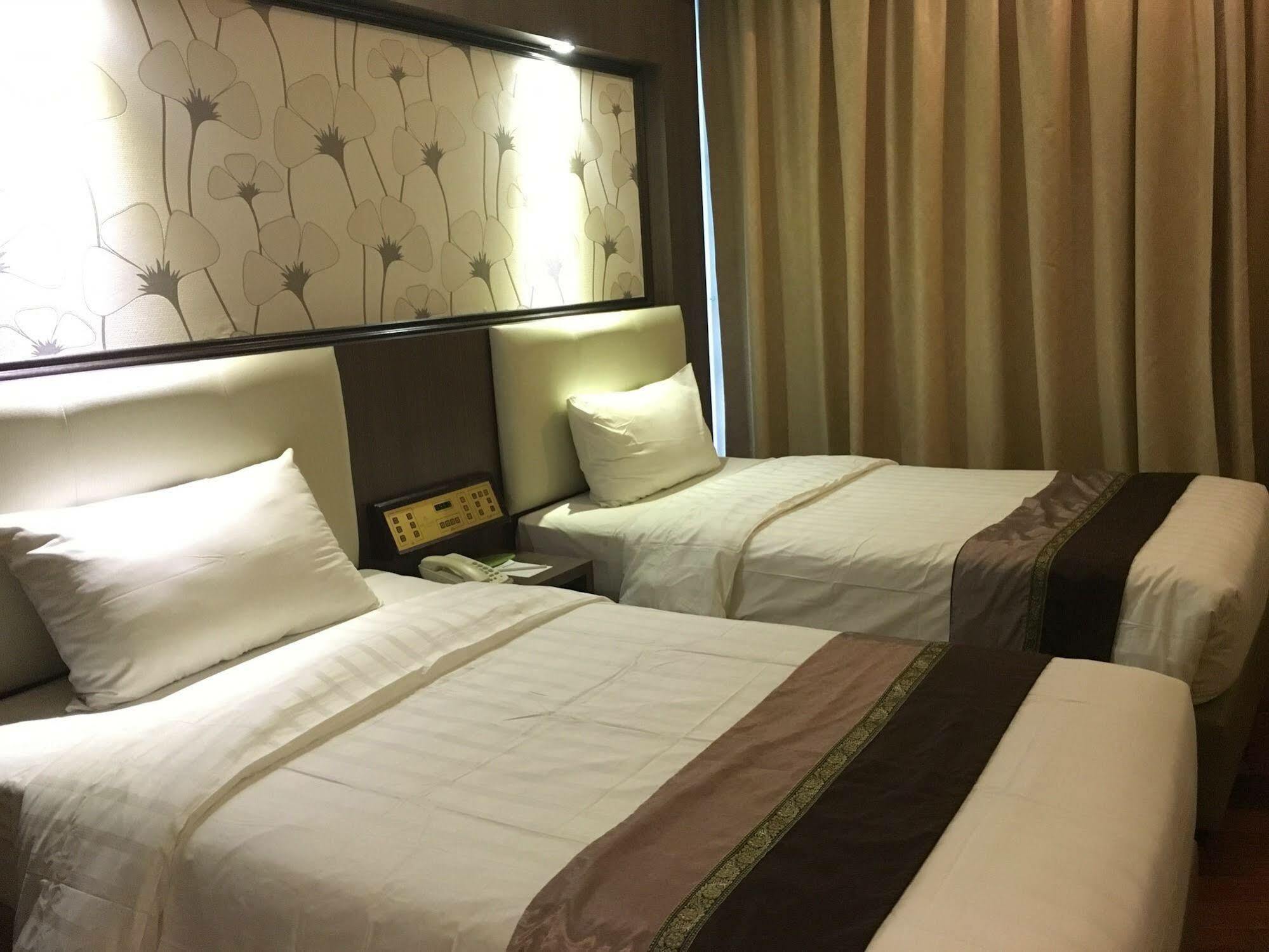 Ac Hotel By Marriott Ipoh Exterior photo