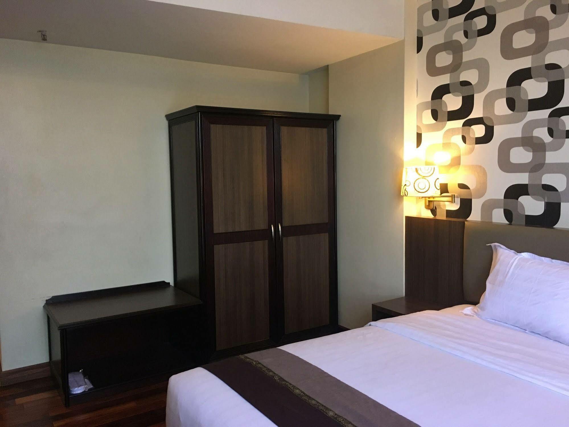 Ac Hotel By Marriott Ipoh Exterior photo