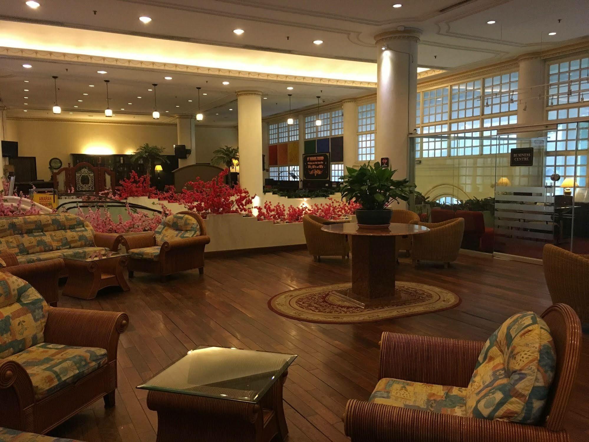 Ac Hotel By Marriott Ipoh Exterior photo